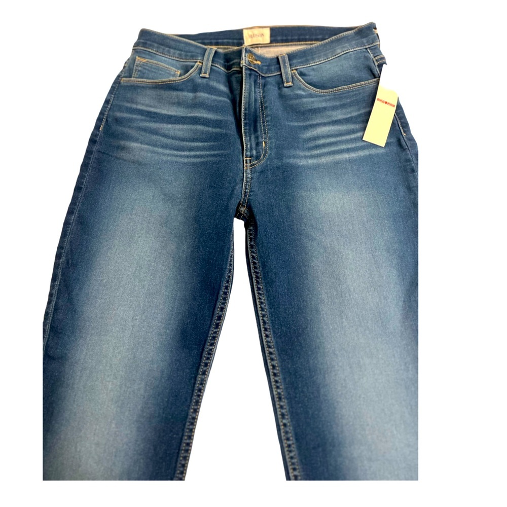 HUDSON JEANS NWT!! 
Blair High Rise Cropped Straight Jeans Size 29 Blue Wash - Picture 2 of 5